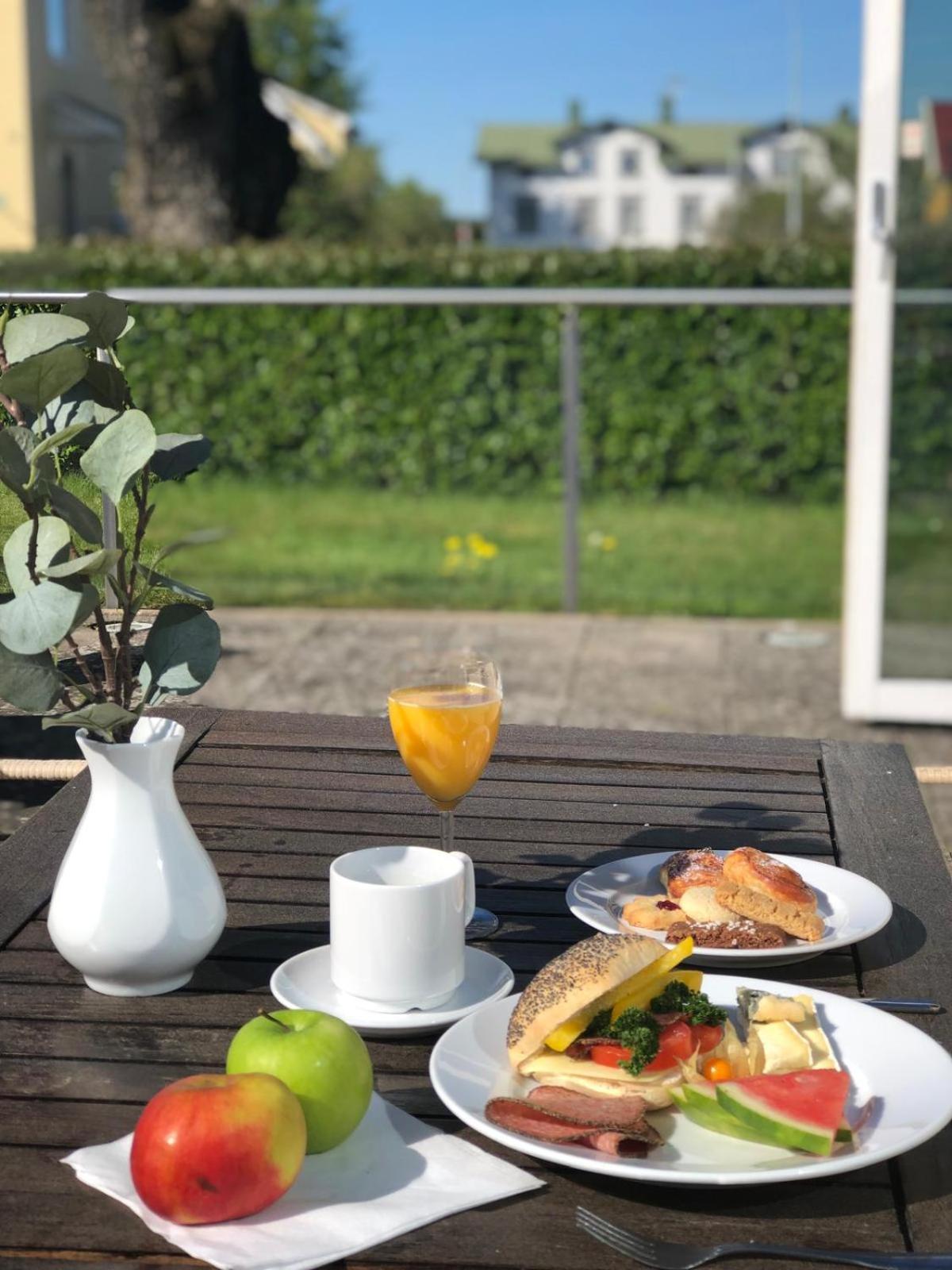 Arena Hotell Vanersborg Bagian luar foto