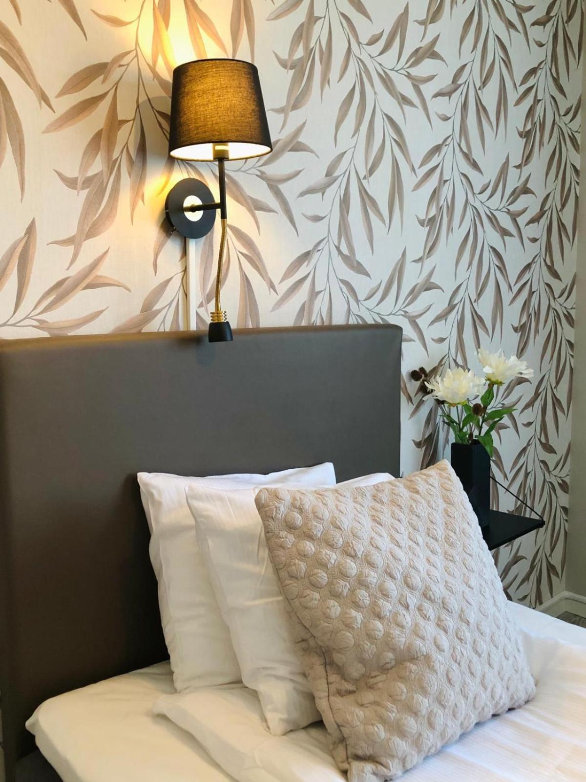 Arena Hotell Vanersborg Bagian luar foto